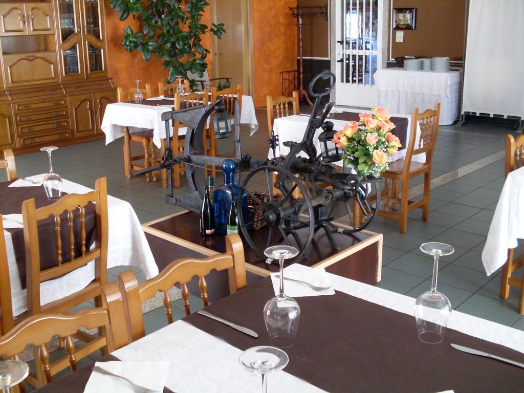 Hotel Terra Galega Monforte De Lemos Exterior foto