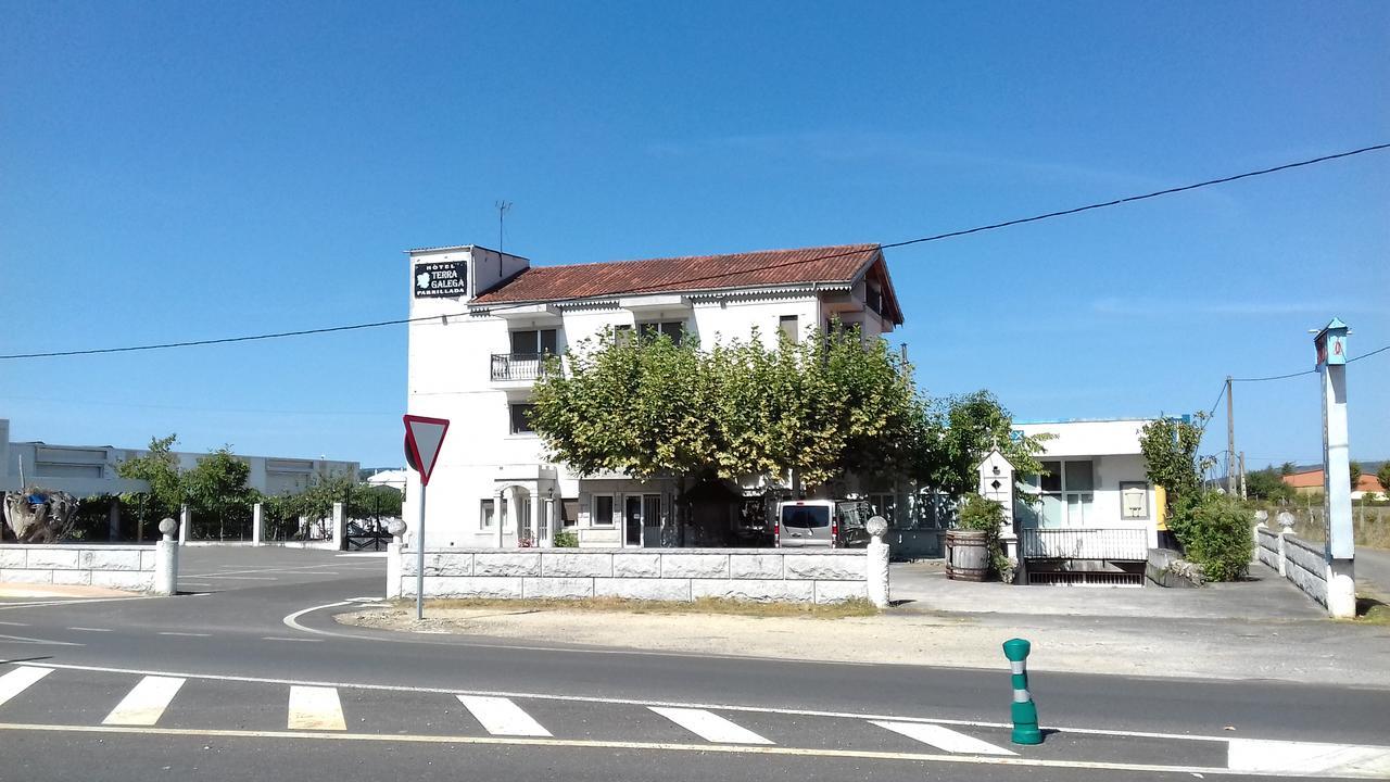 Hotel Terra Galega Monforte De Lemos Exterior foto